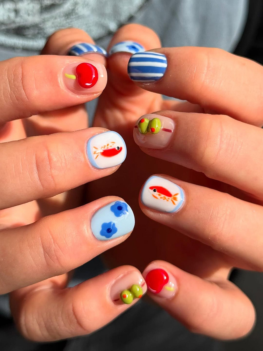 Листайте вправо, чтобы увидеть больше изображений