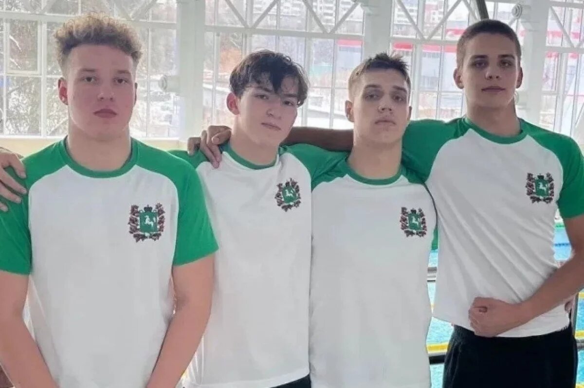    Томские пловцы принесли 14 медалей с соревнований СФО