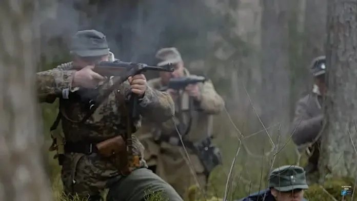 Кадр из фильма НАТО в честь прибалтийских коллаборационистов «Лесных братьев» (Изображение: скриншот YouTube).