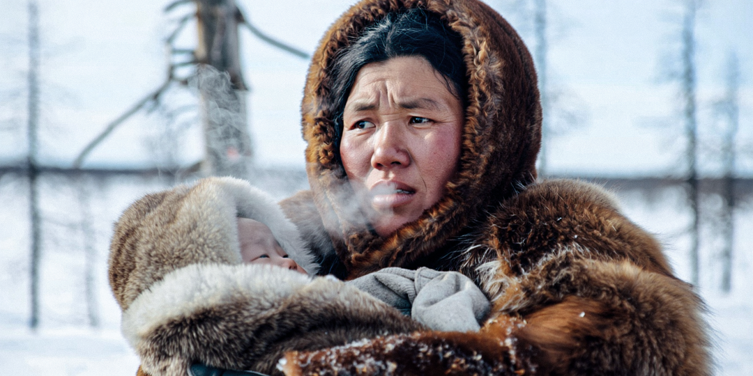 «Меня в детстве утащил орёл»: как рождённая в лесу девочка стала хранителем якутской тайги