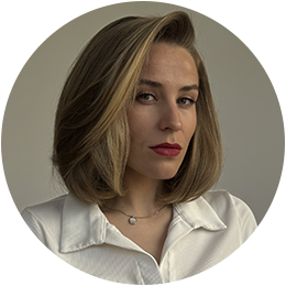 
Юлия Гусева, стилист по волосам 