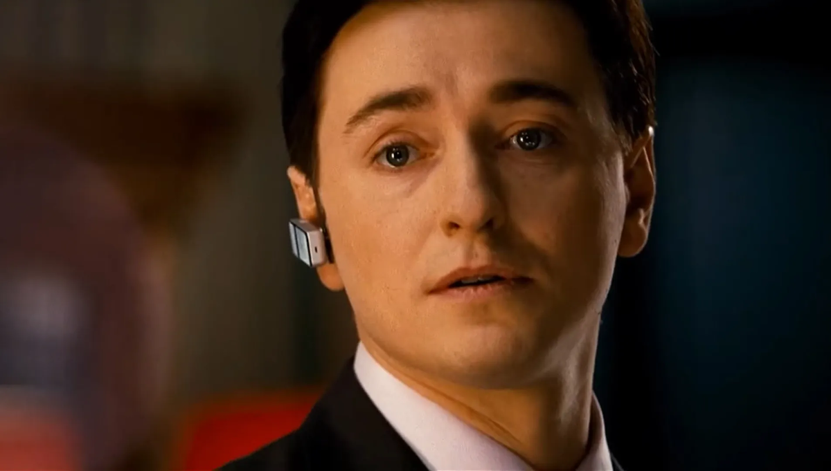 «Ирония судьбы. Продолжение», АО «Первый канал», к/с «Мосфильм», «Bazelevs», 2007, реж. Т. Бекмамбетов