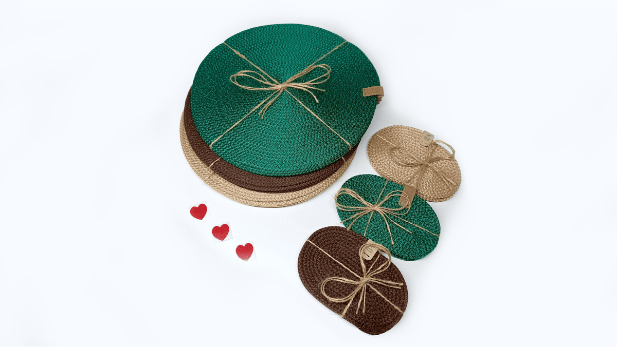 Набор сервировочных салфеток из полиэфира