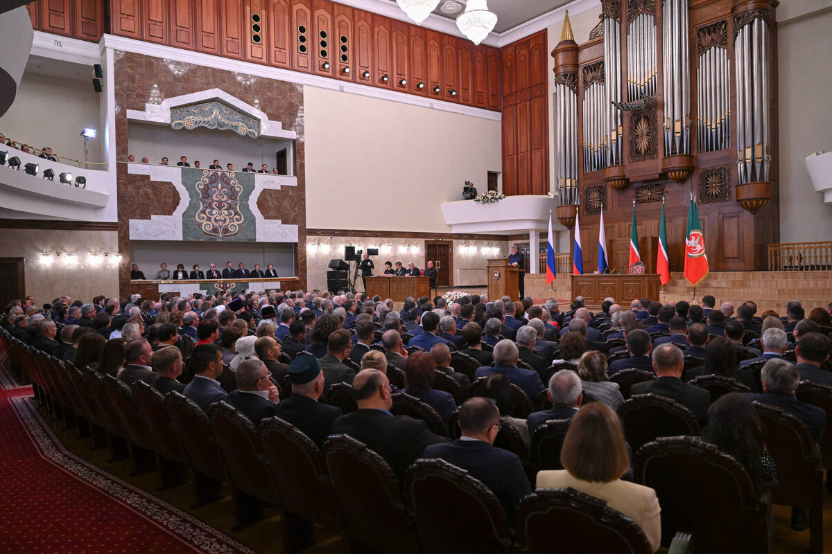 Ежегодное послание Рустама Минниханова депутатам Государственного Совета – это стратегический ориентир, который задает вектор развития республики на ближайшие годыФото: rais.tatarstan.ru