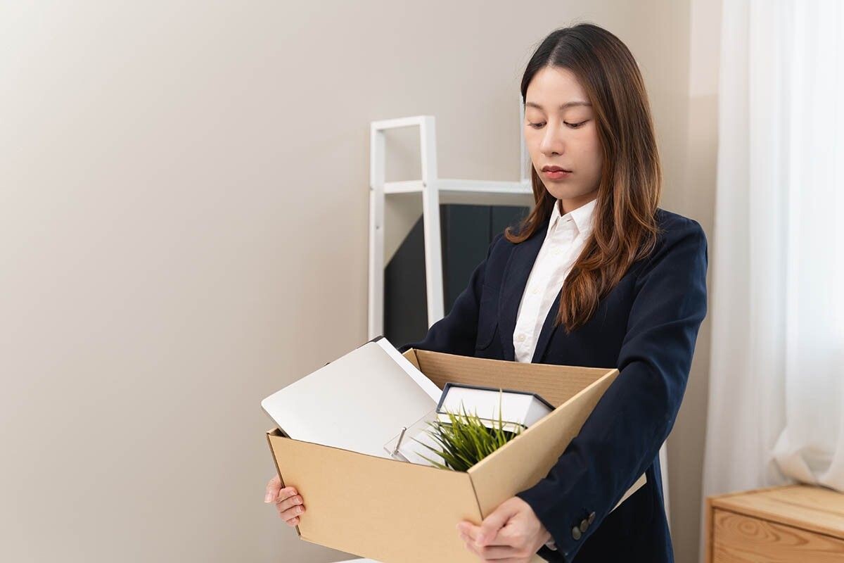 В Трудовом кодексе нет статьи «отменен коллективом». Но довести до увольнения очень легко. Источник: Pormezz / Shutterstock / FOTODOM📷
