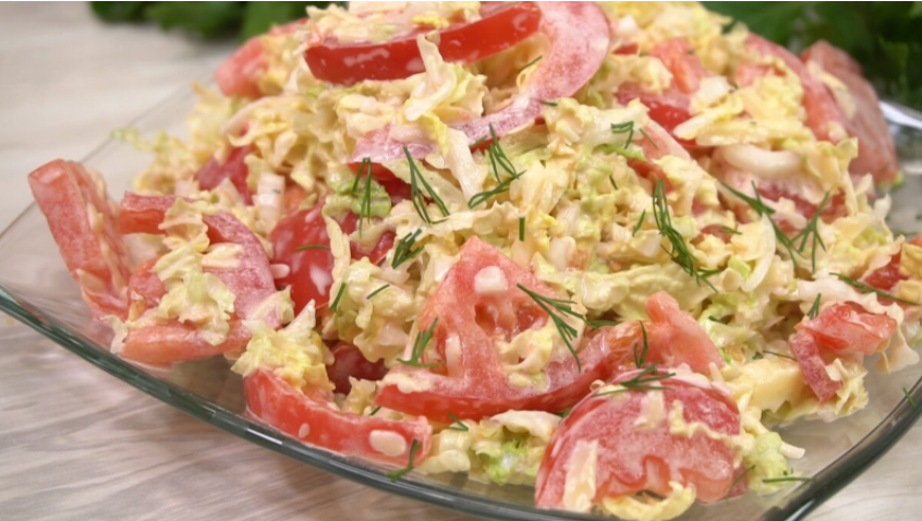 Простенький рецепт салата 👉 без варки. Салат "ЕЖЕДНЕВНЫЙ", готовлю постоянно и не надоедает + 2 варианта заправки