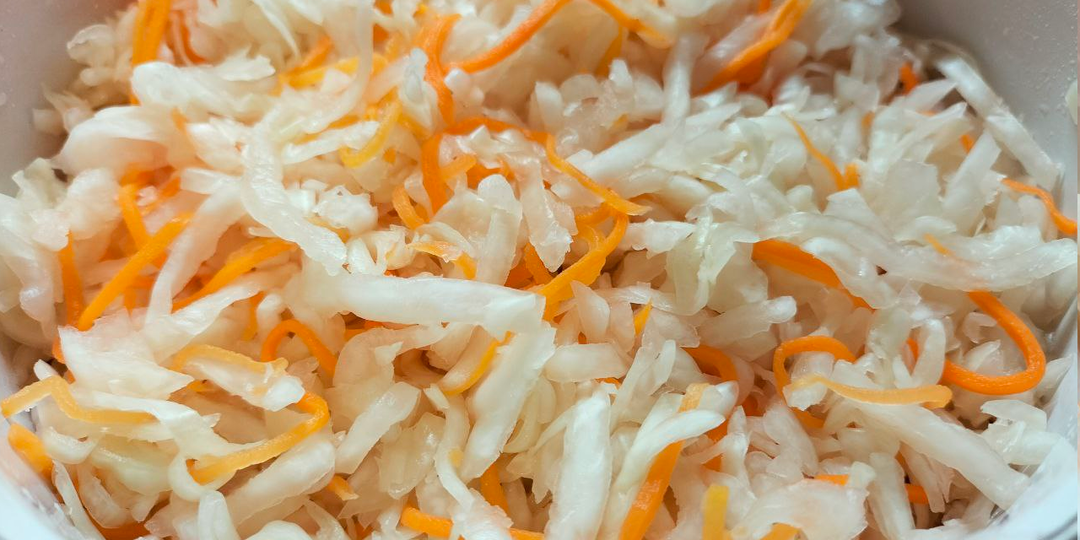 Быстрая квашеная капуста за 2 часа - хрустящая и очень вкусная