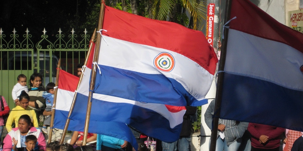 "Переезд в Парагвай: как упаковать и перевезти личные вещи, избегая пошлин и налогов. Узнайте о ключевых моментах адаптации в Парагвае и перевозке вещей."