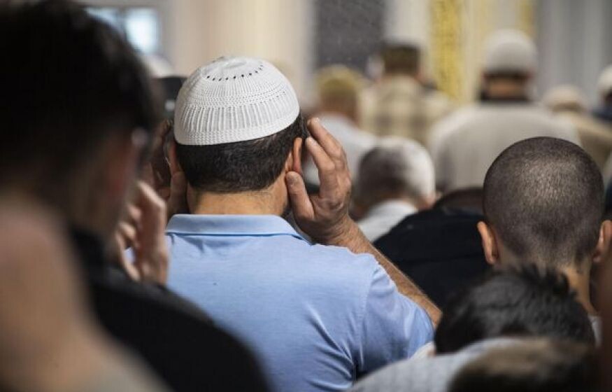    Фетвы не пройдут: прокуратура прикрыла «шариат» для курьеров в Москве