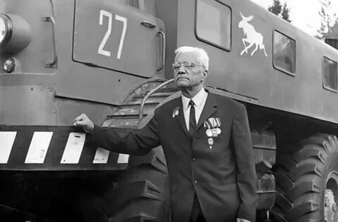 Виталий Андреевич Грачёв и ЗиЛ-Э167