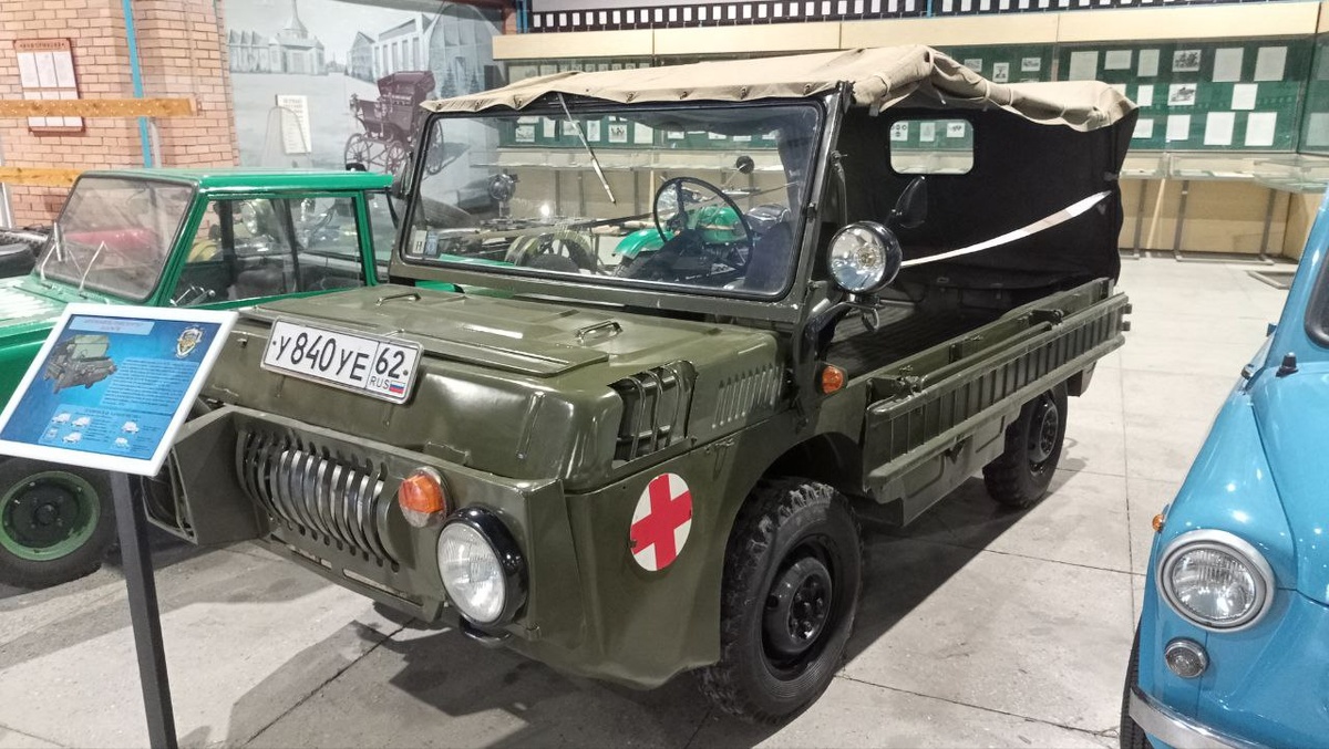 ЛуАЗ-967М в музее РВВДКУ имени Маргелова в Рязани (бывший музей РВАИ имени Дубынина). Фото из личного архива