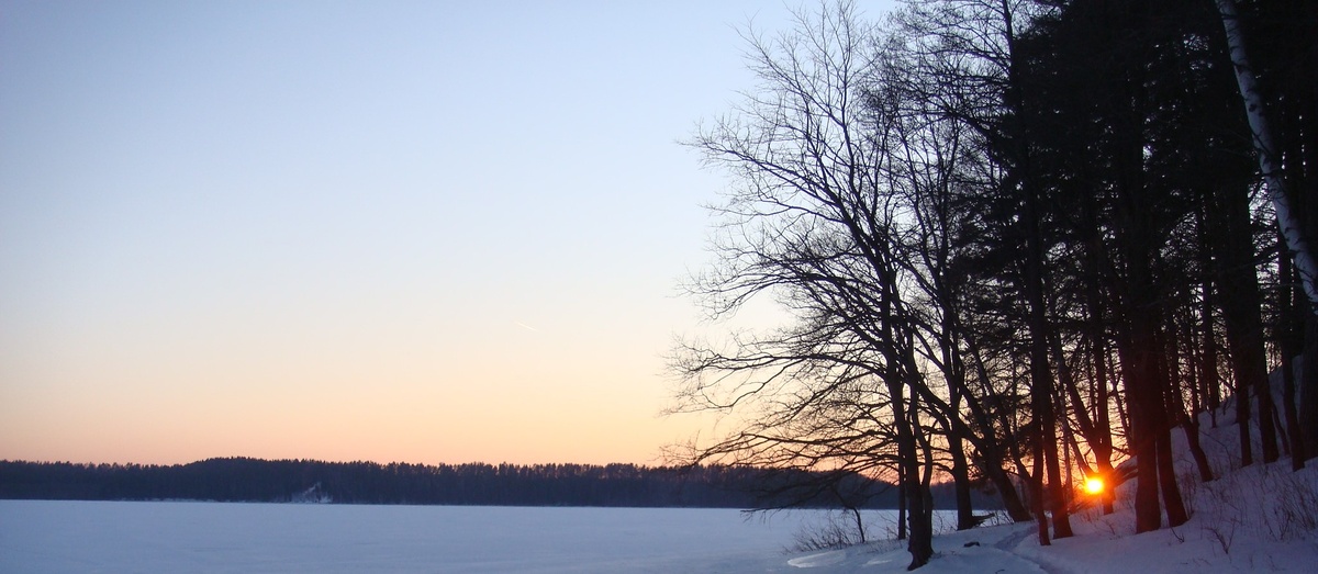 Чёртова гряда-западный берег Сапшо, где заходит солнце.