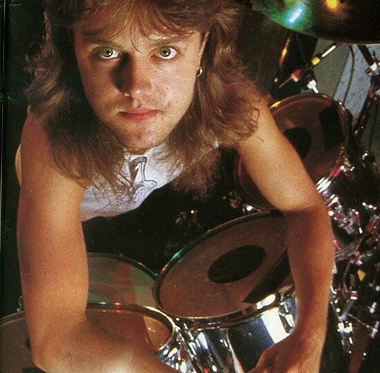 Барабанщик «METALLICA» рассказал о песне «DEEP PURPLE», которая "оставила в нем след на всю жизнь", когда он впервые услышал ее в детстве