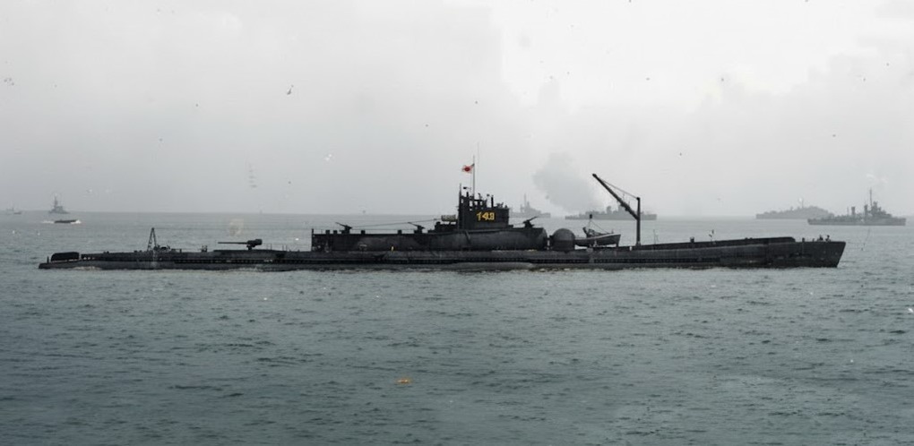 Лодка I-401 после капитуляции 13 сентября 1945 года. Палубное орудие на корме — 5,5-дюймовая Тип 11. 