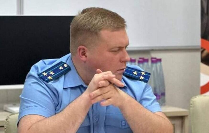    Белгород, Курск и Брянск атакуют ВСУ, а чиновники там продолжают жировать и набивать карманы: ИА Новороссия