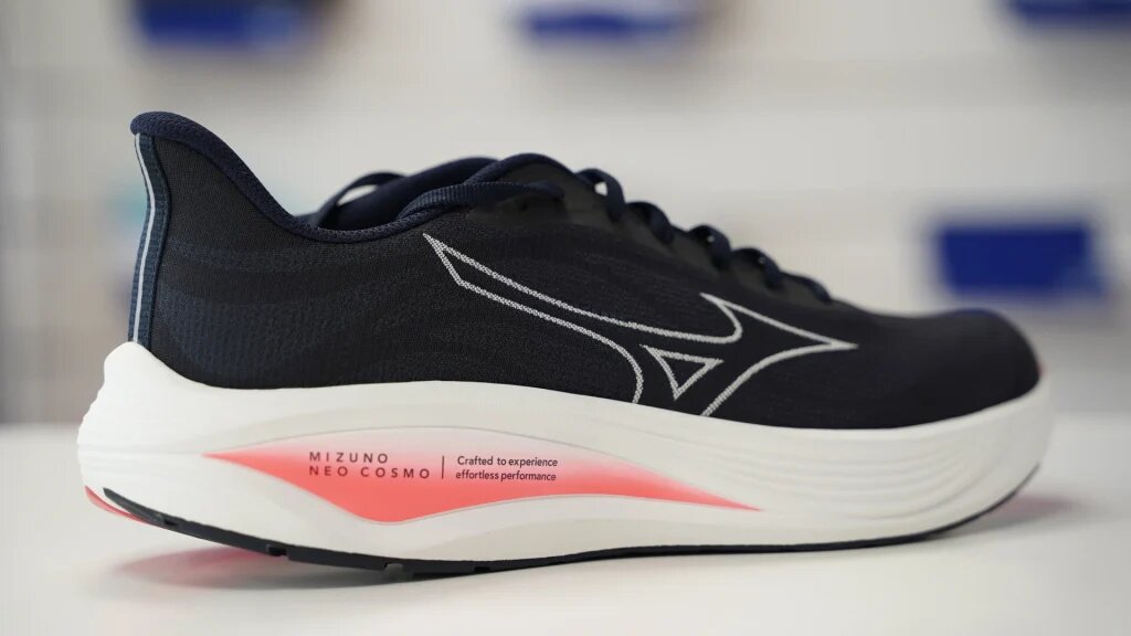 Mizuno Neo Cosmo