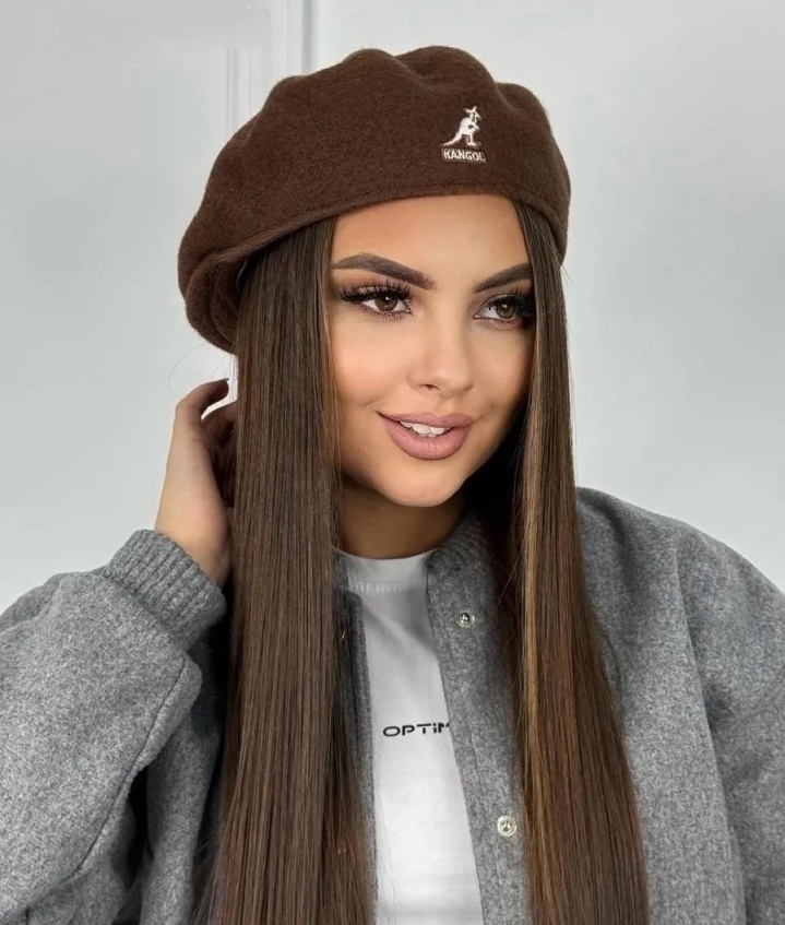 Конечно тут девушка весьма красивая