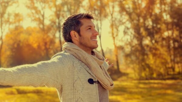 Ирина Путилова —более 20 лет работы в бизнесе по управлению проектами, внедрение стратегий и концепций в развитии бизнеса, масштабирование бизнеса, управление мотивацией бизнес-команд и практикующий наставник бизнес-менеджмента top и vip уровня. Более 10 лет непрерывно практикующий коуч в энергиях бизнеса, денег и пространств