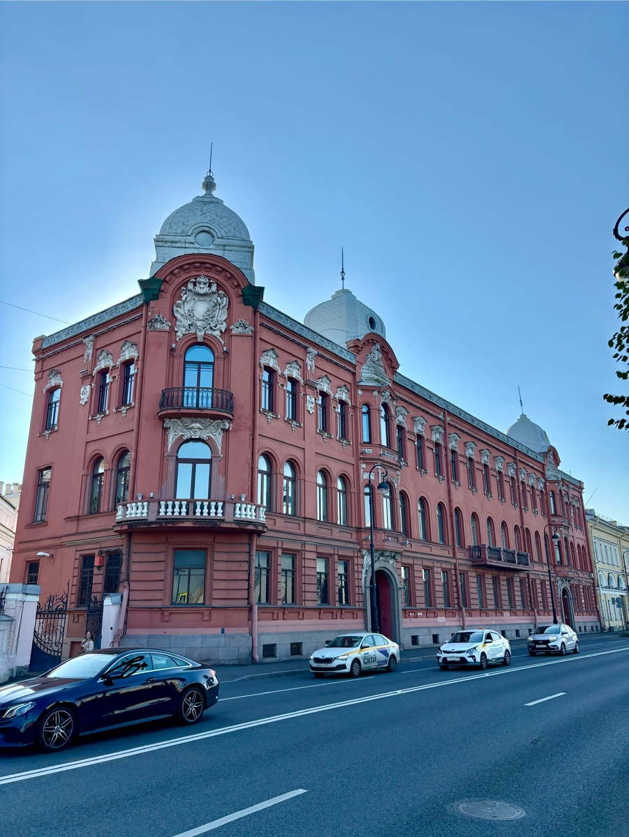 Васильевский остров. Используется лишь в качестве иллюстрации, чтобы не утомительно было читать большой текст)