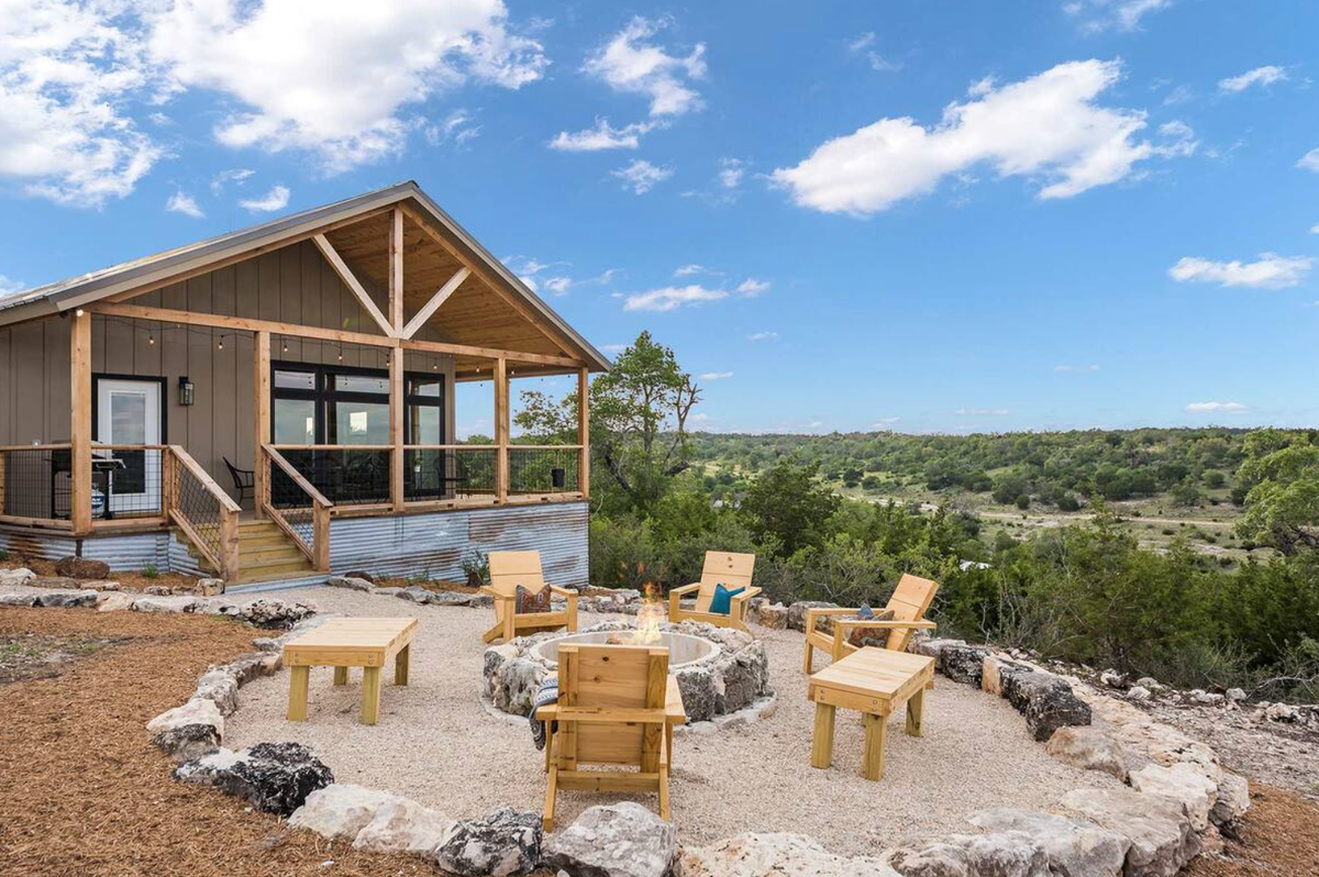 Уединённый дом