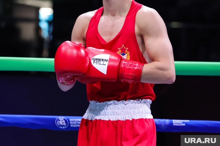     Константин Шахтарин завоевал титул чемпиона Европы по тайскому боксу