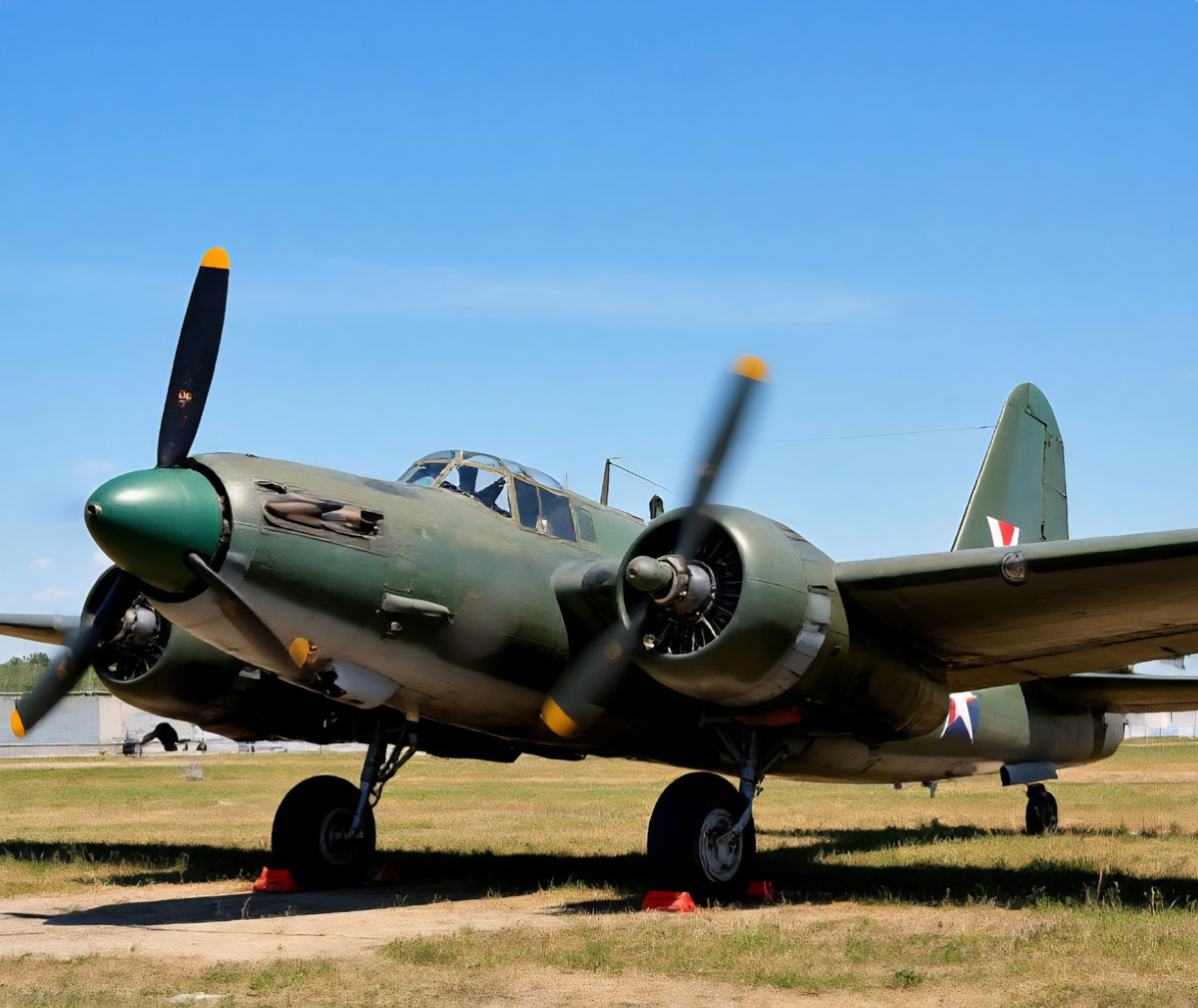 Автор Игорь Гладников 