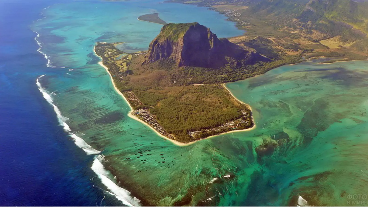 Святой Маврикий, недалеко от Южной Африки