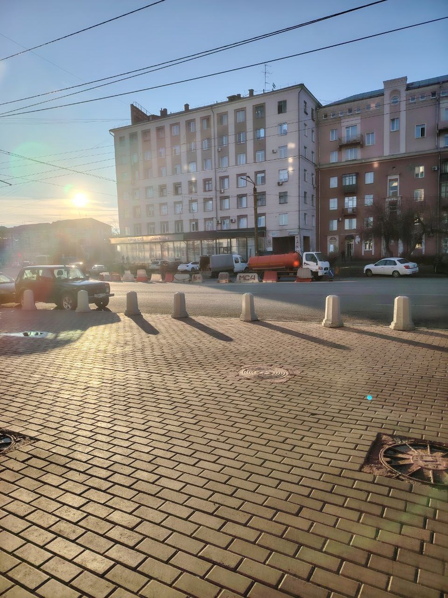 пребываю в солнечной иллюзии и не вижу грязи))