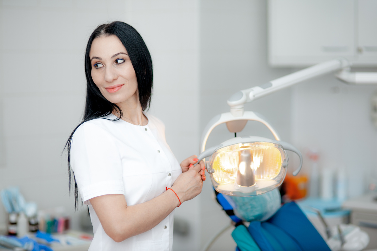 Фотография взята с сайта стоматологии Дмитрович Фэмили https://www.dmitrovich.ru/