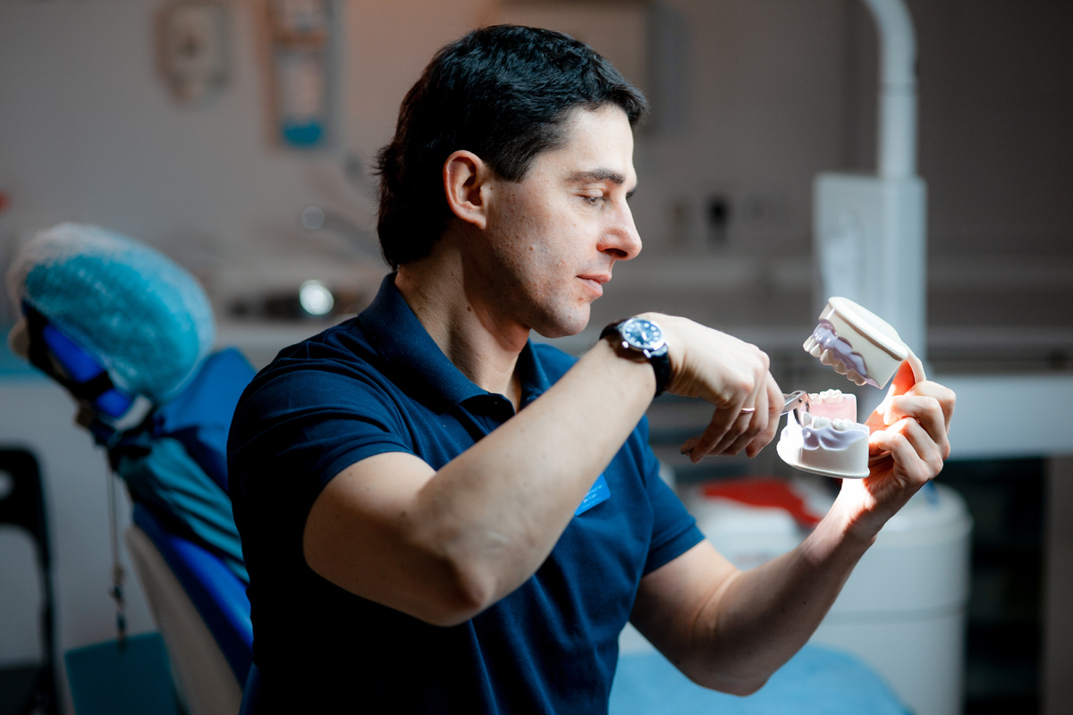 Фотография взята с сайта стоматологии Дмитрович Фэмили https://www.dmitrovich.ru/