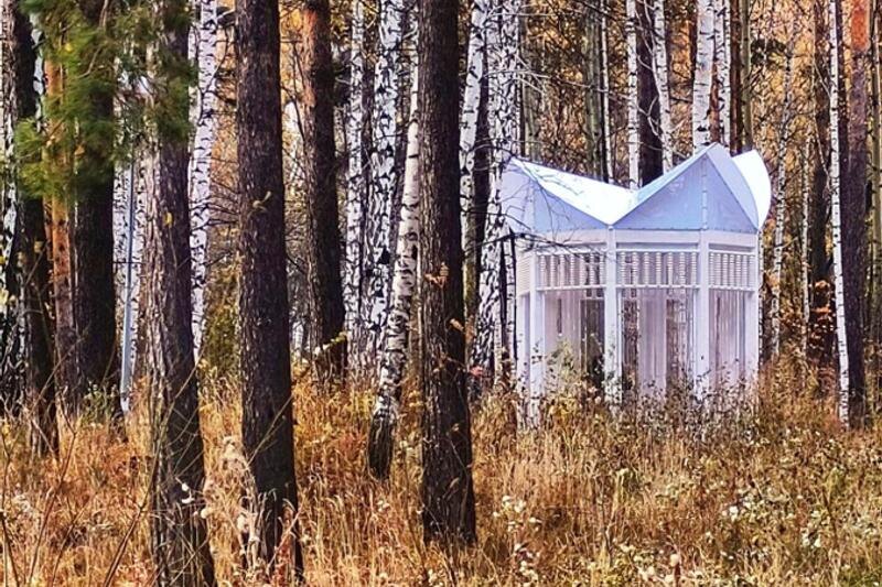    Автор telegram-канала «Коренной екатеринбуржец» Дмитрий Москвин. Ротонда «Теплица» в Рефтинском