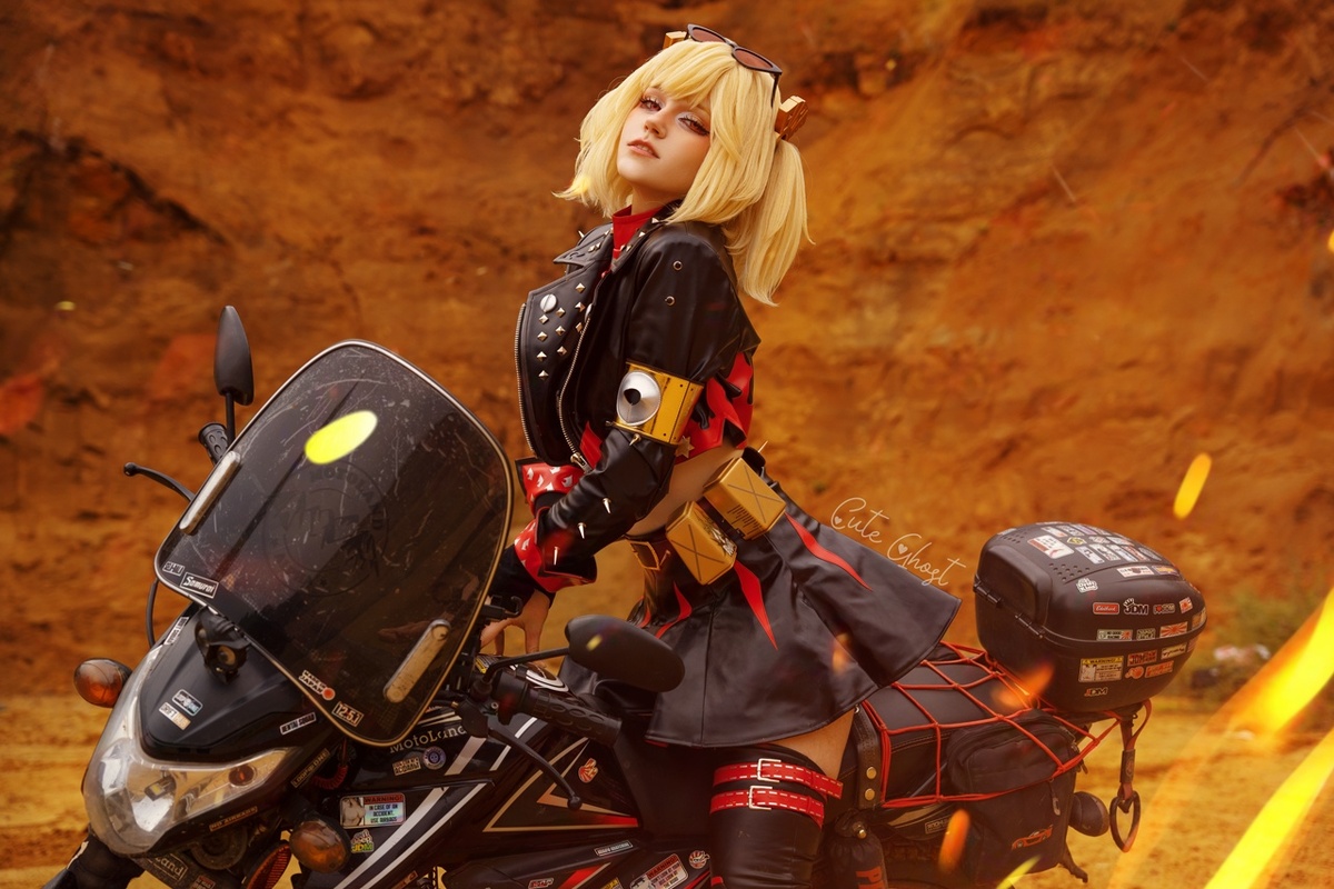 Cute ghost's cosplay