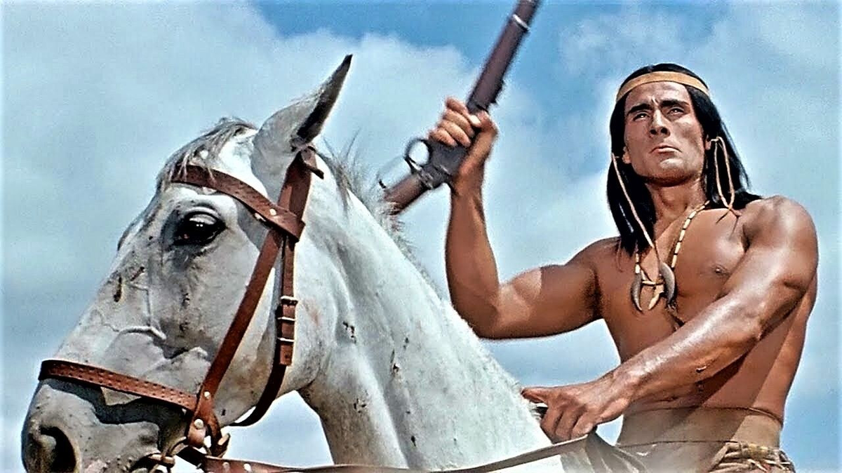 Кадр из фильма "Чингачгук — Большой Змей"