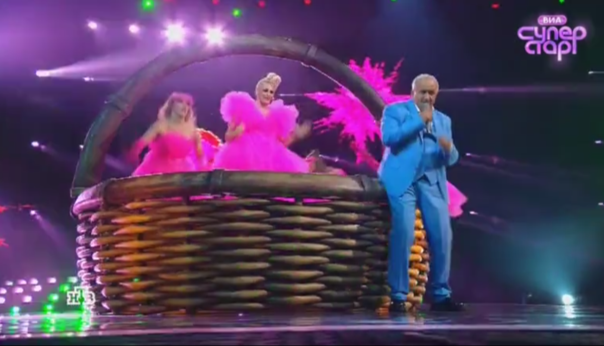 Фото- кадр из шоу "Суперстар" за 18.10.2025 (НТВ)