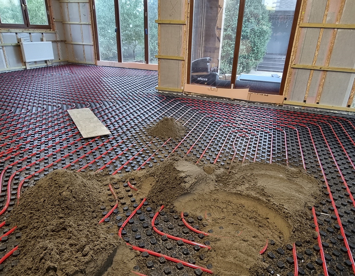 Устройство стяжки теплого пола с пеноплексом