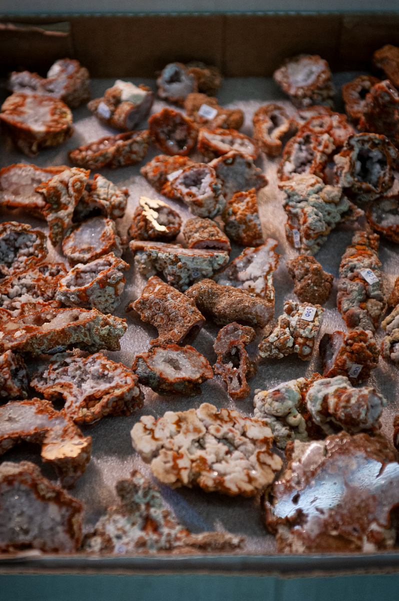 Кварц-кварциновые секреции из-под Старицы Тверская область