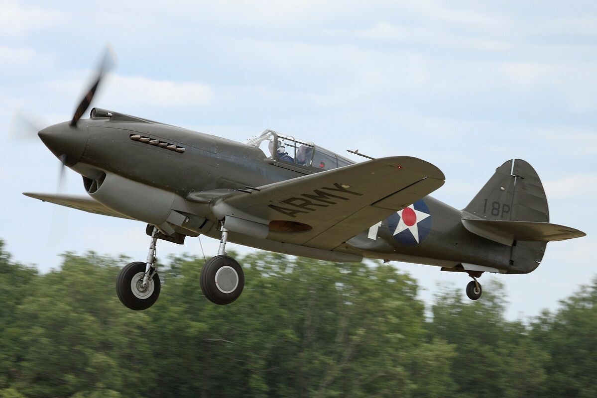 Curtiss P-40 Warhawk снова в небе