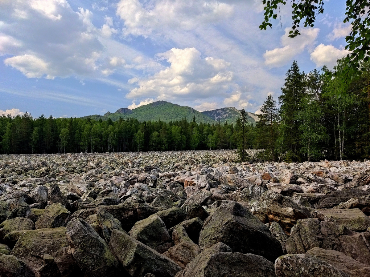 Каменная река. Лето.