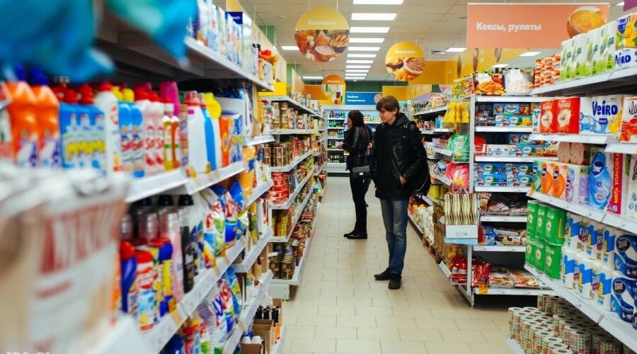 Что в скором времени будет с магазинами у дома: важное решение властей