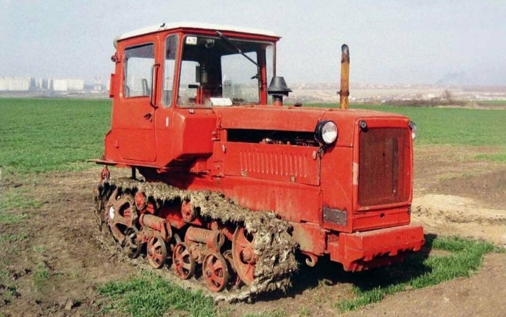 Россия: главные причины почему обанкротился Волгоградский тракторный завод. Фото из Яндекс картинки