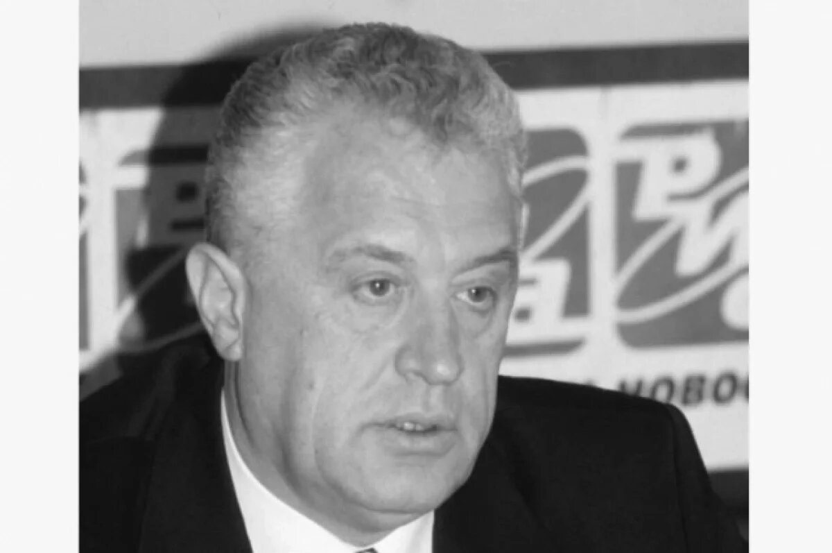    Умер экс-глава крымского парламента Леонид Грач