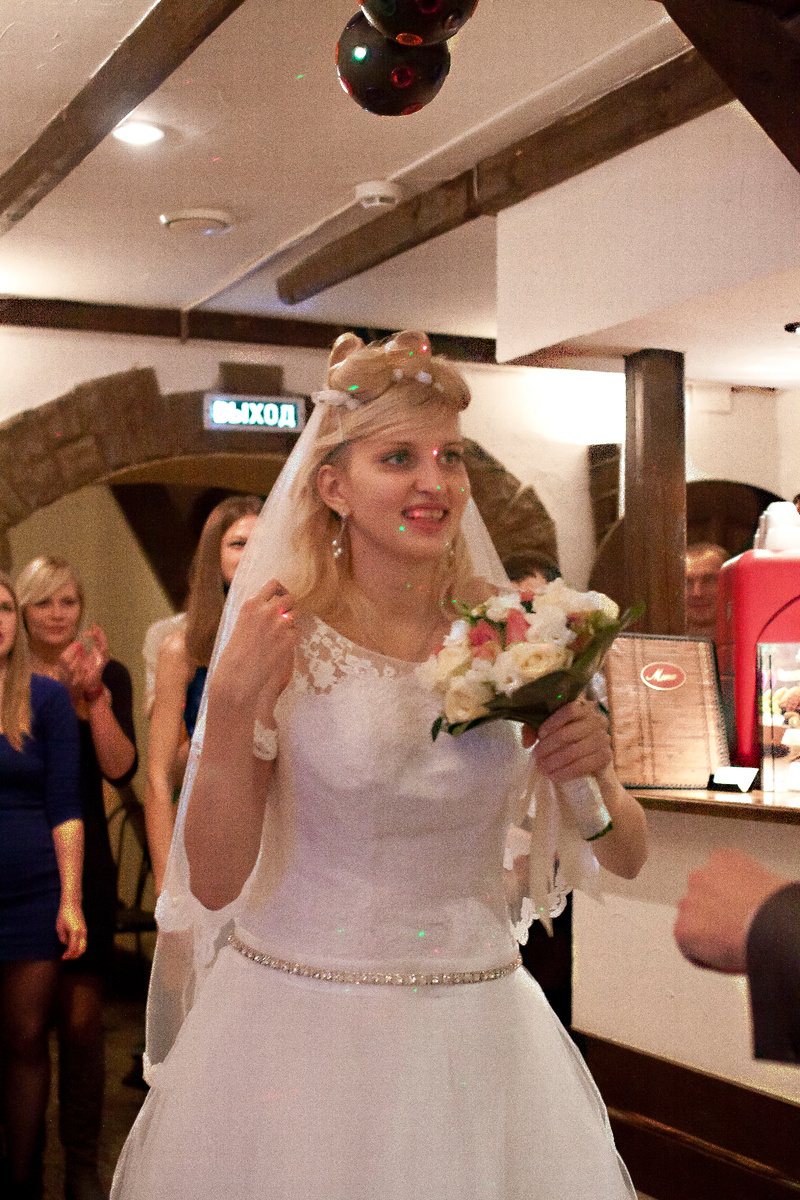 Букет невесты бросаю глубоко беременна сыном. Кстати поймала подруга которая вышла замуж тоже 19 октября как и я