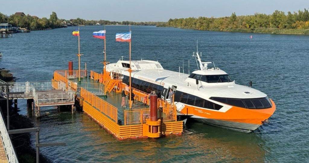«Метеор 120Р-7» совершил первый рейс по Дону из Ростова в Романовскую