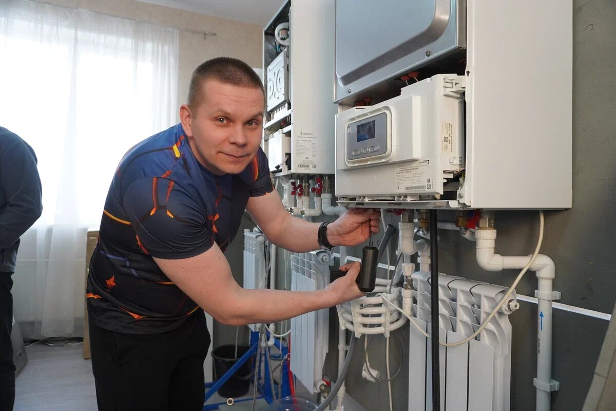 На фото: обучение на практическом курсе «Грамотный инженер»