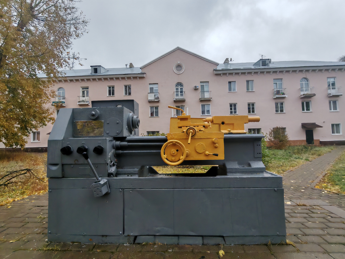 Сквер им. М.И. Лимасоваг. Ульяновск. фото автора 