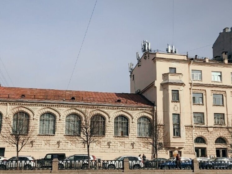     Здание возведено по проекту Максимилиана Месмахера для сенатора Александра Половцова и его семьи в 1889 году. Фото: пресс-служба Смольного