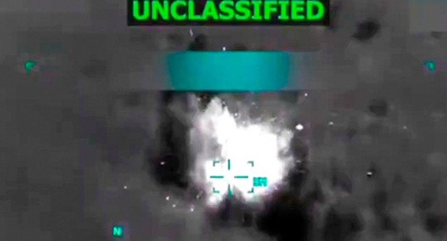 Уничтожение американцами судна, перевозящего наркотики в Карибском море