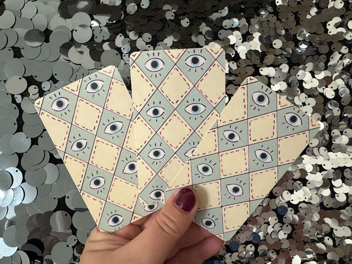 Таролог Маша Эвэнс