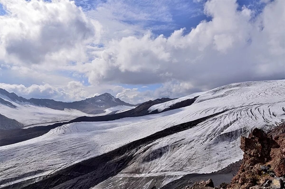    Альпинист из Коста-Рики умер на высоте 5200 метров на Эльбрусе