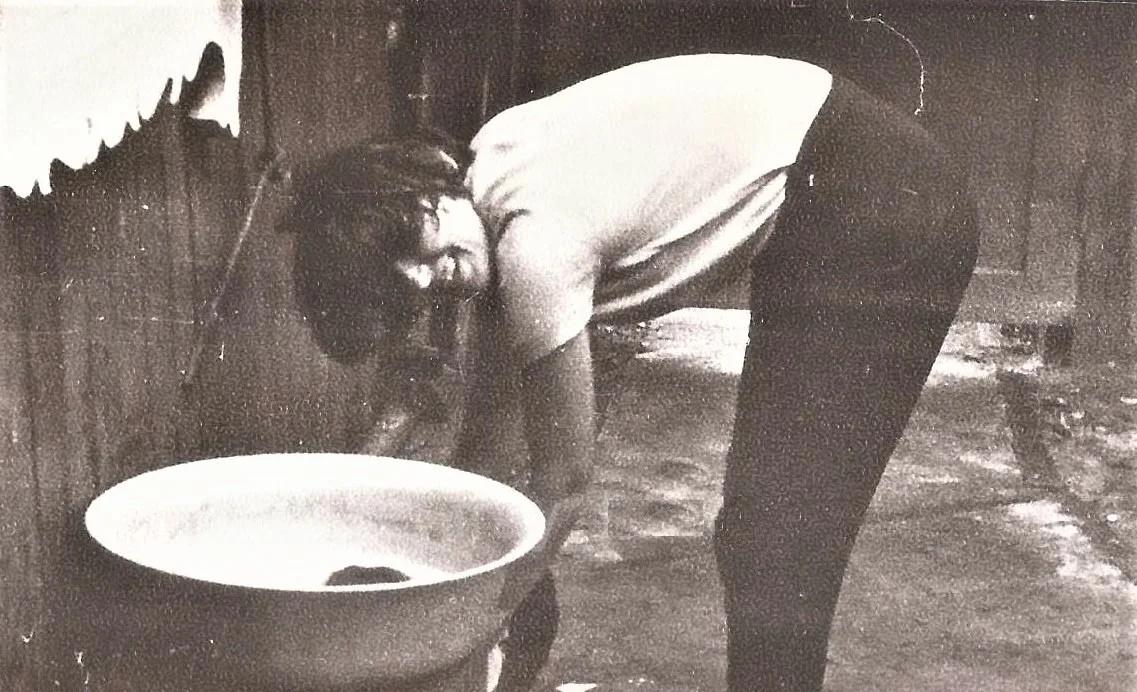 - Главное - это любовь, а быт потом вместе наладим...